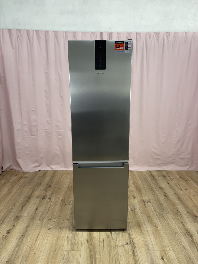 Whirlpool | Réfrigérateur combiné - Défaut face avant