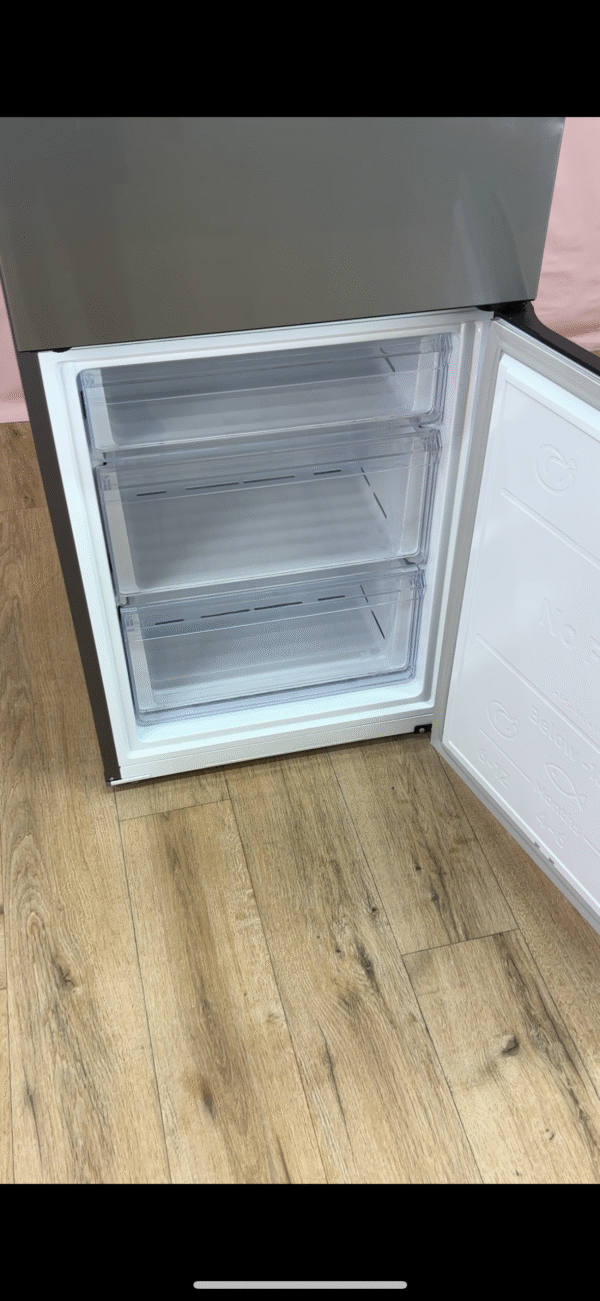 Samsung| Réfrigérateur combiné 386L RB38T650ESA – Image 9
