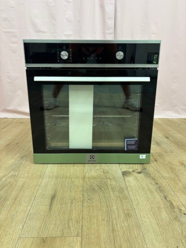 Electrolux | Four Pyrolyse SenseCook
