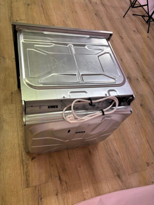 Electrolux | Four Pyrolyse SenseCook – Image 4