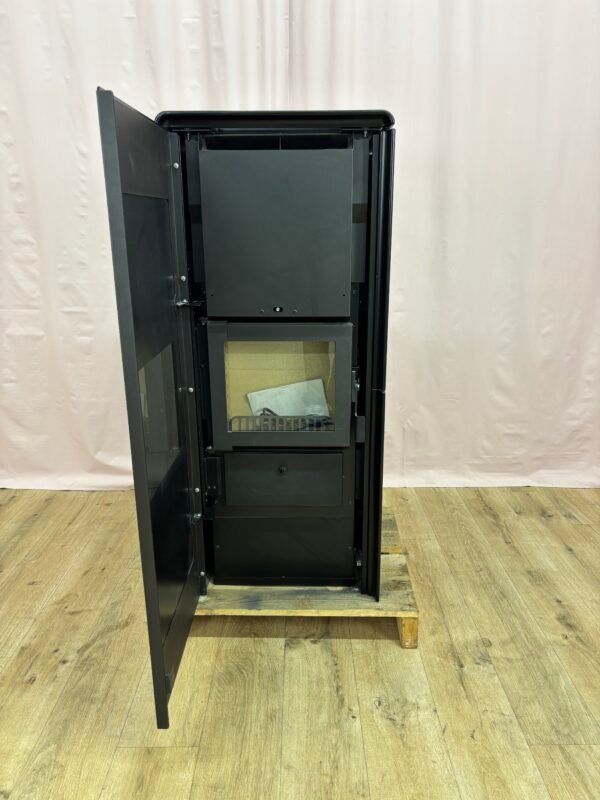 STOVE ITALY | Poêle à granulés Modèle SHARD – 10,7 kW – Image 3