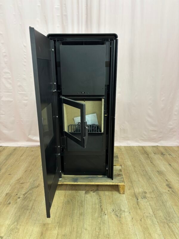 STOVE ITALY | Poêle à granulés Modèle SHARD – 10,7 kW – Image 4