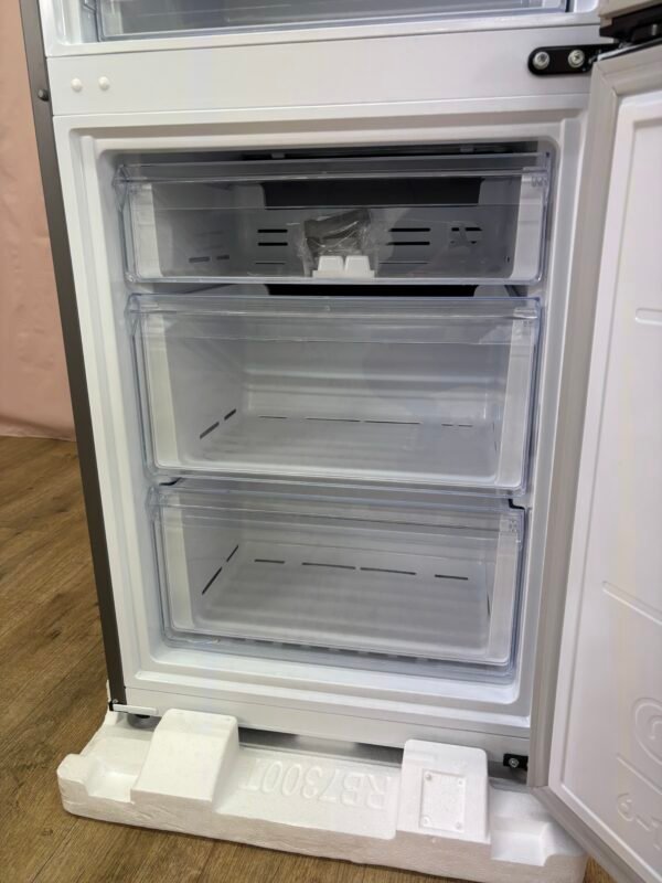 Samsung | Réfrigérateur combiné RB34C605CS9 – Image 3