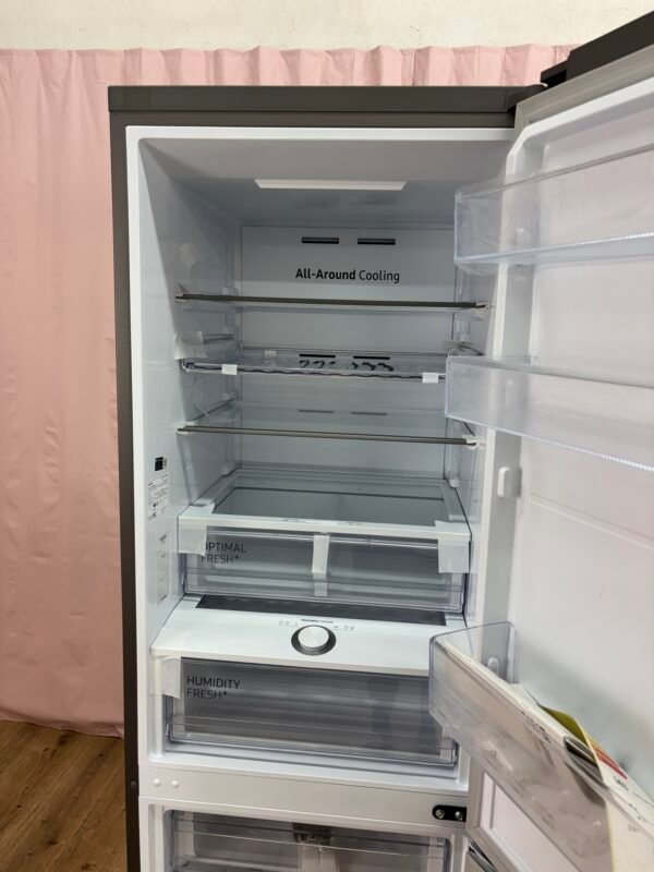 Samsung | Réfrigérateur combiné RB34C605CS9 – Image 4