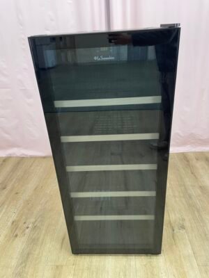 LA SOMMELIÈRE | Cave de service LS117BLACK (121 bouteilles)