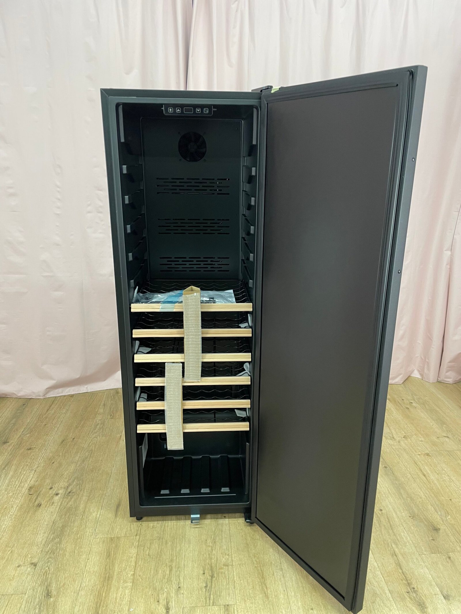 LA SOMMELIÈRE | Cave de vieillissement CTPNE147E (147 bouteilles) – Image 2