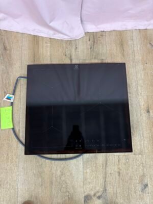 Electrolux | EIV63343 Table induction 3 foyers