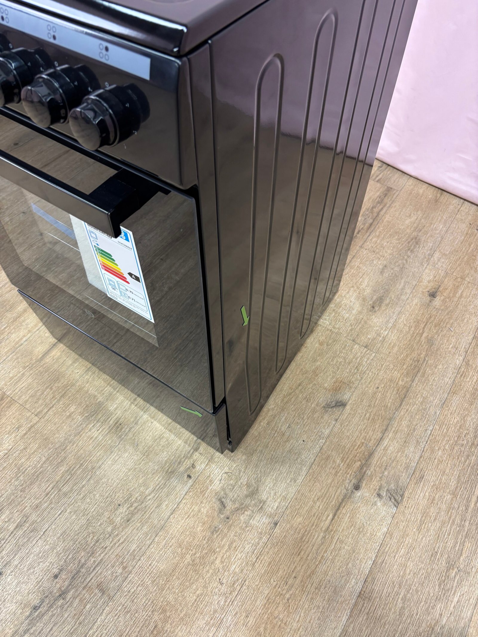 ESSENTIELB | Cuisinière vitrocéramique 4 foyers 50 L ECVC5060n7 (2) – Image 3