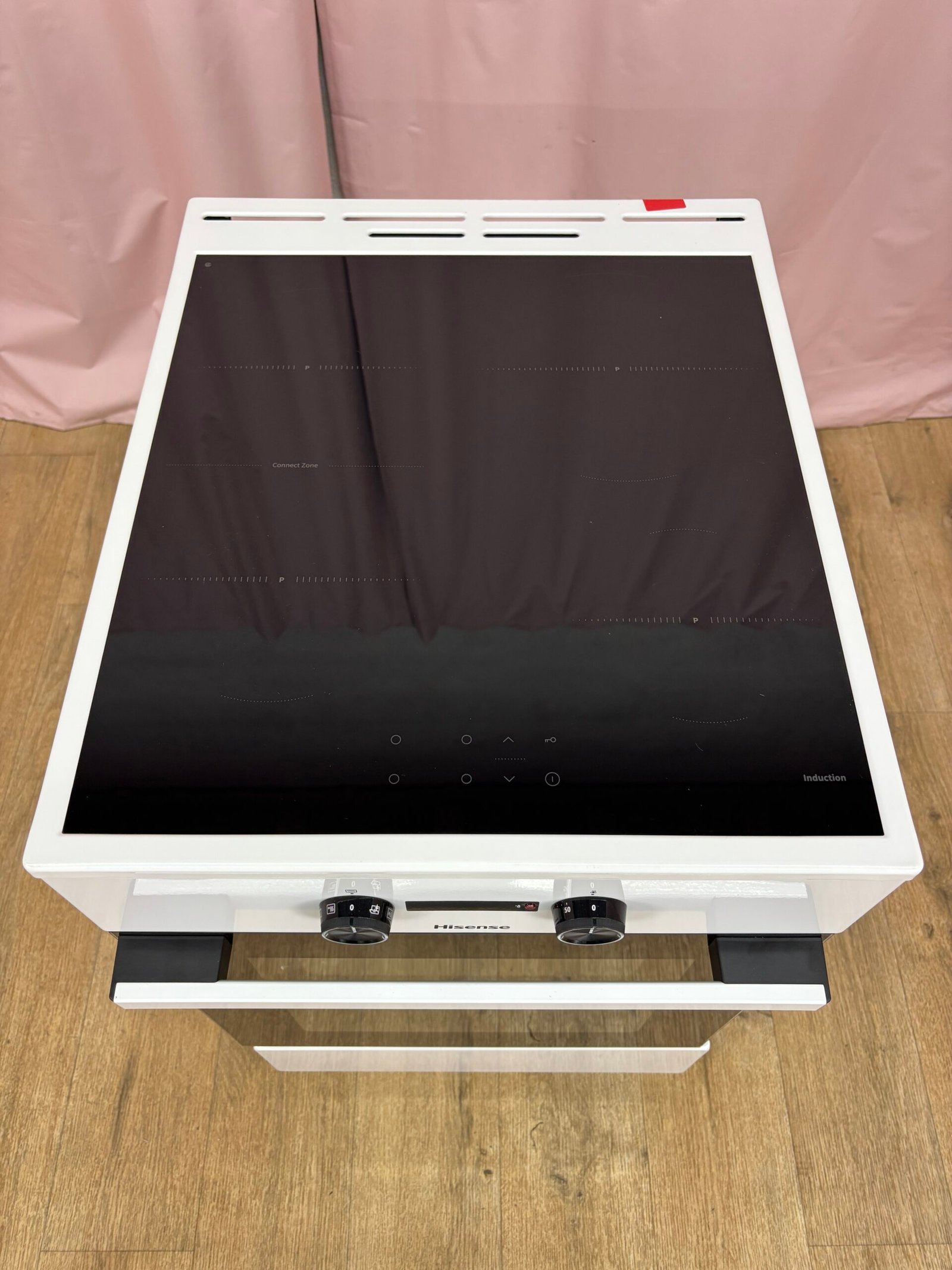 HISENSE | Cuisinière induction 4 foyers 70 L HEIT5A40WG – Image 8