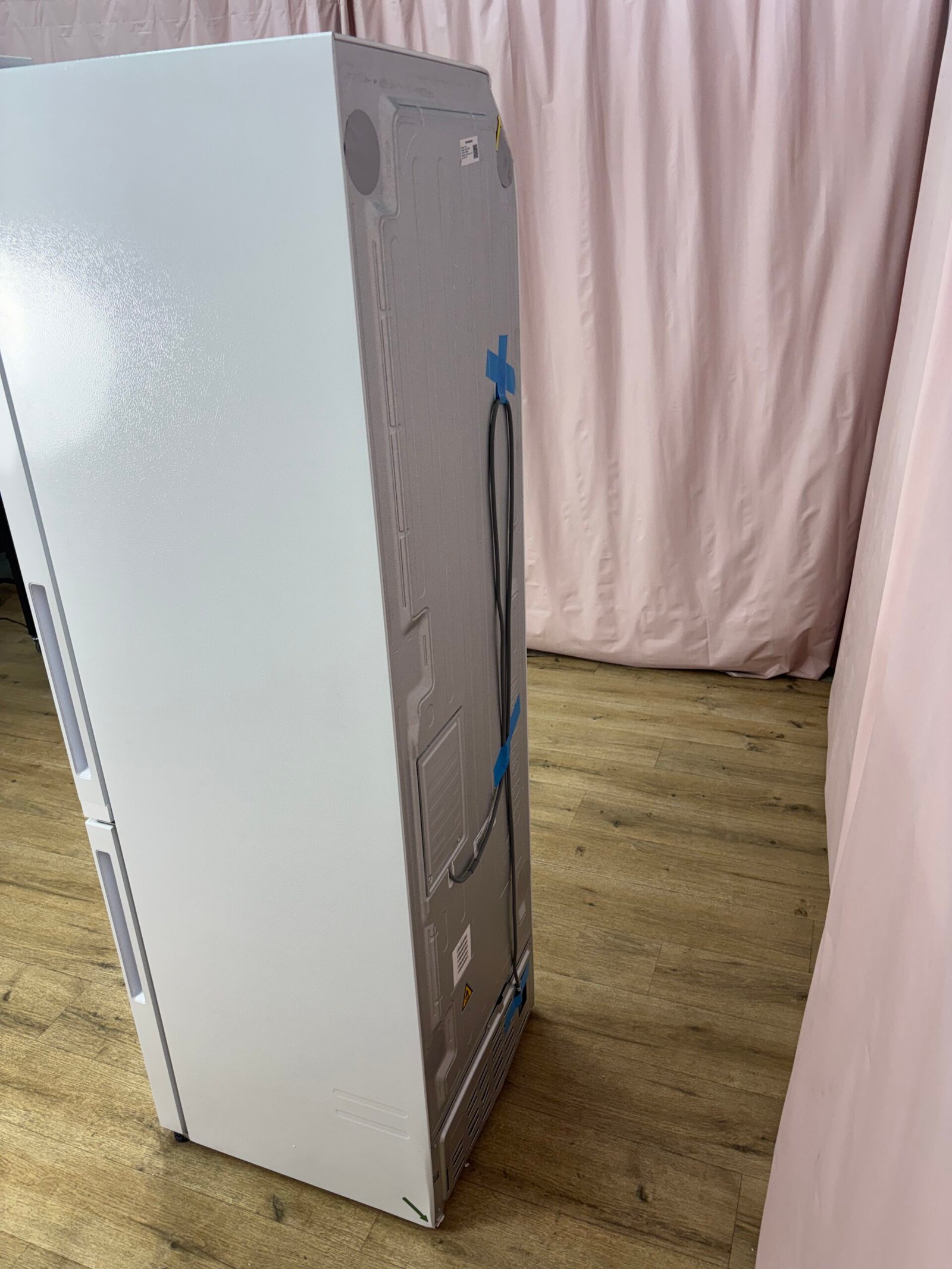 CANDY | Réfrigérateur combiné 279 L CNCQ2T518DW – Image 4