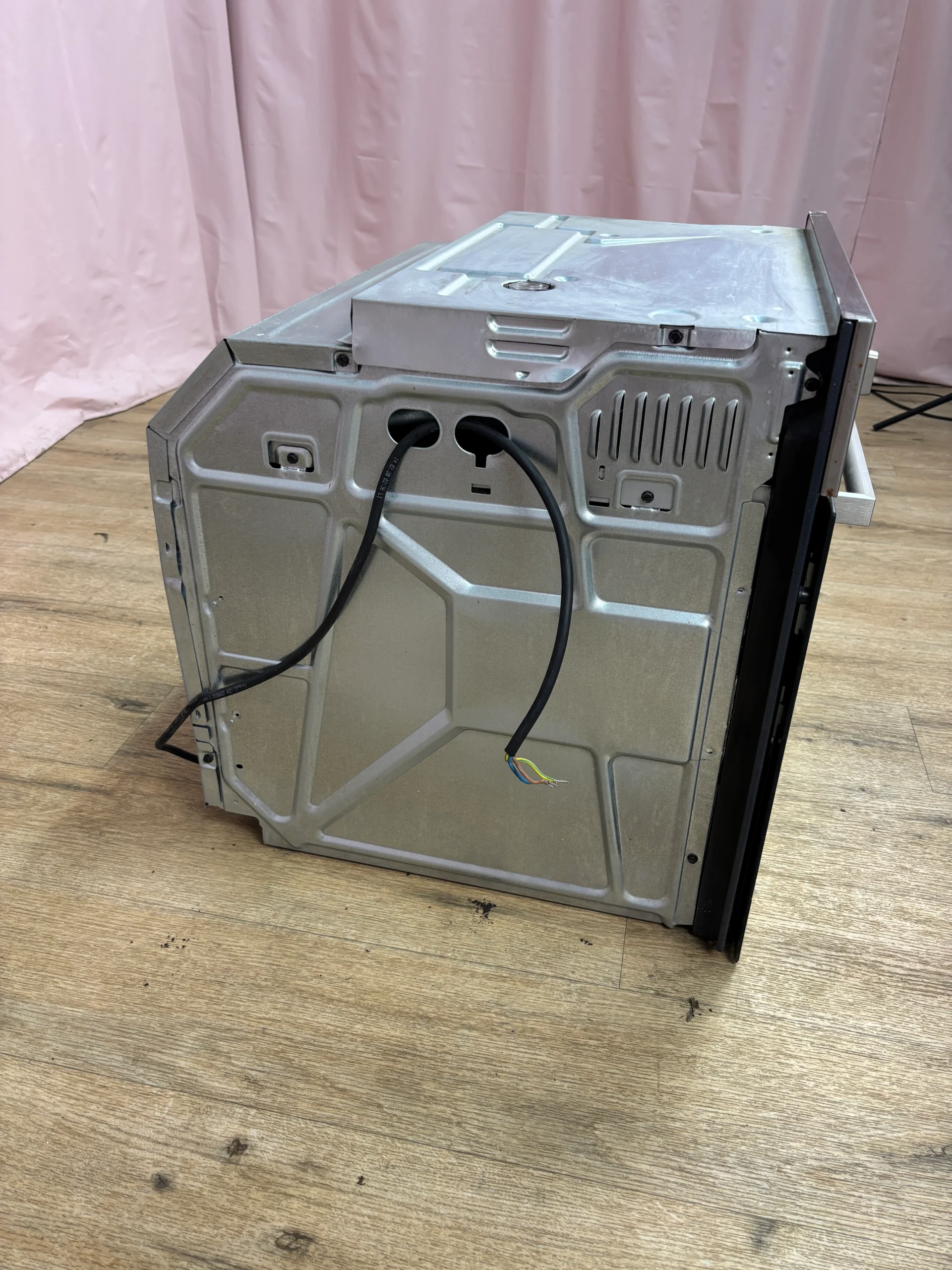 WHIRLPOOL | Four encastrable (70L) FXRP6 – Image 5