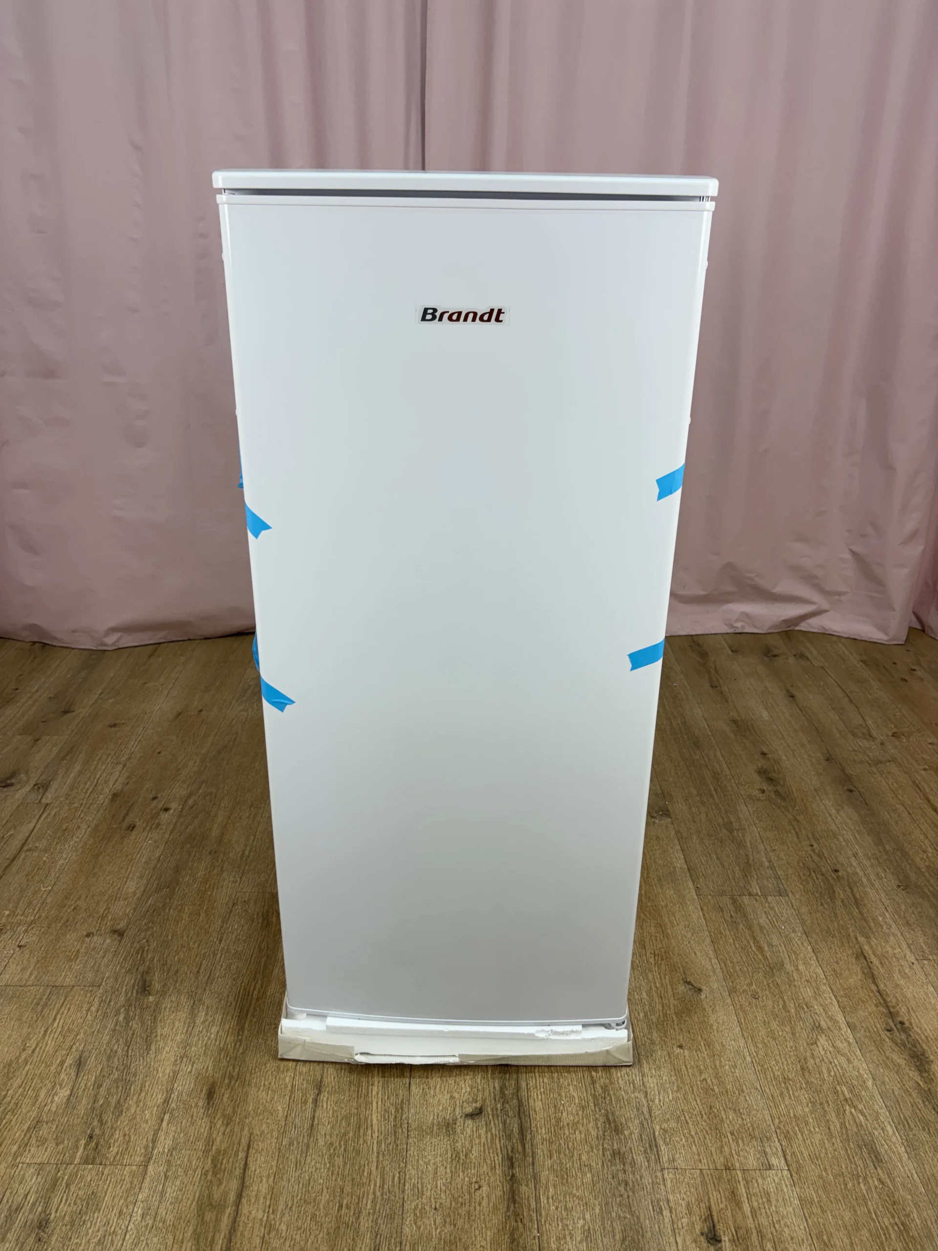 BRANDT | Réfrigérateur 1 porte 242 L BFS2254EW