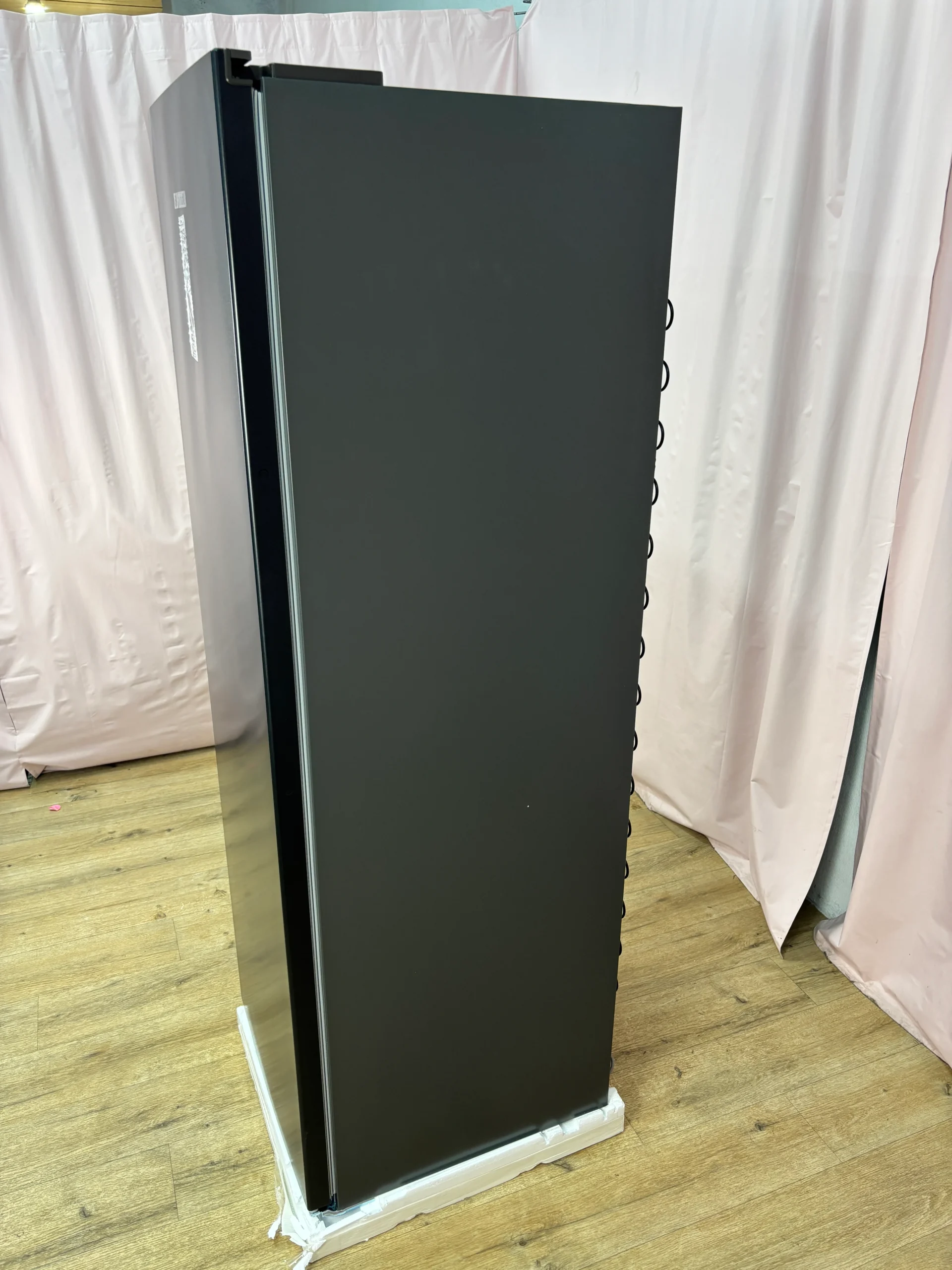 BRANDT | Réfrigérateur 1 porte 359 L BFL8620NA (4) – Image 3