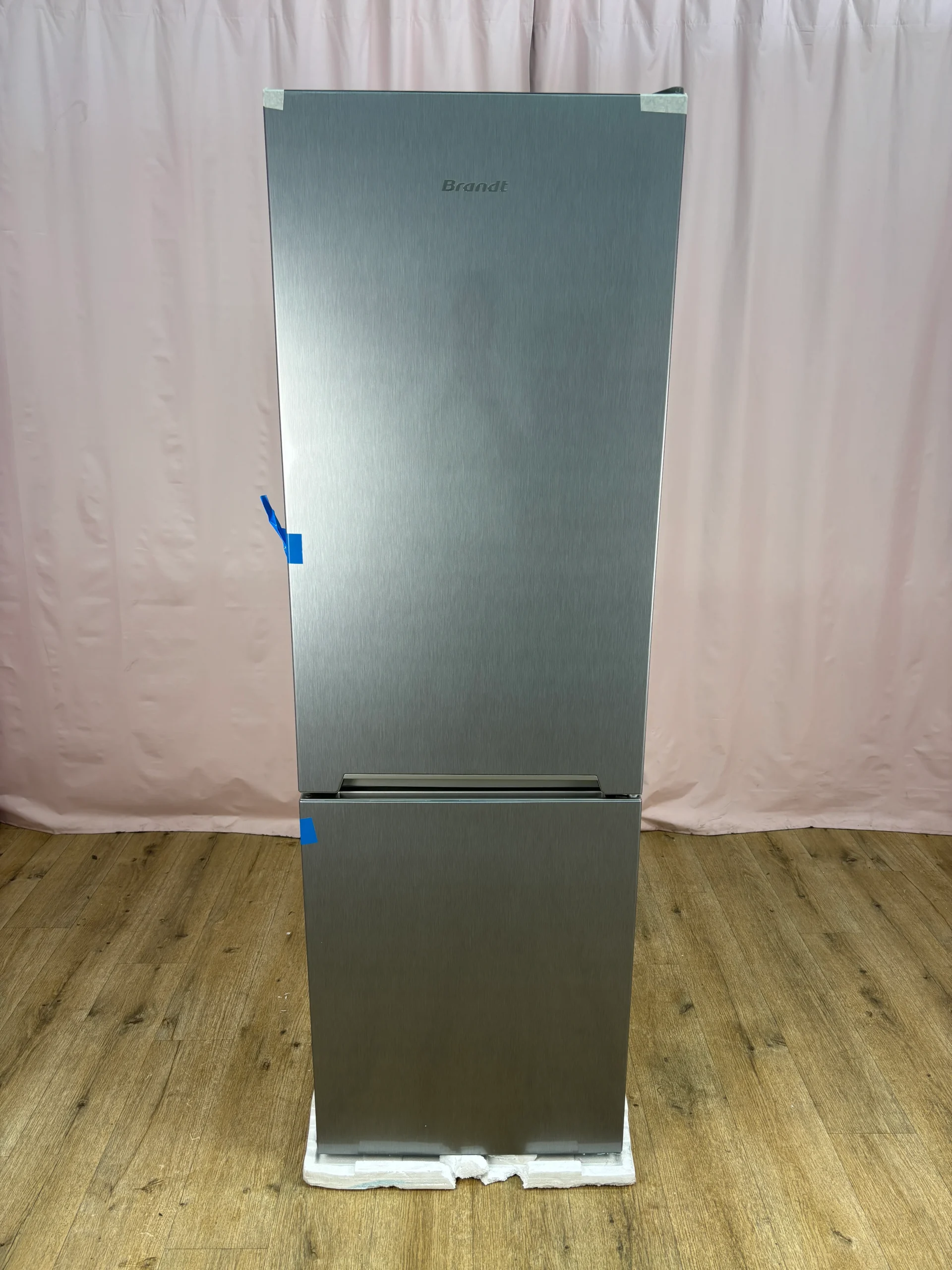 BRANDT | Réfrigérateur combiné 262 L BFC8566NX