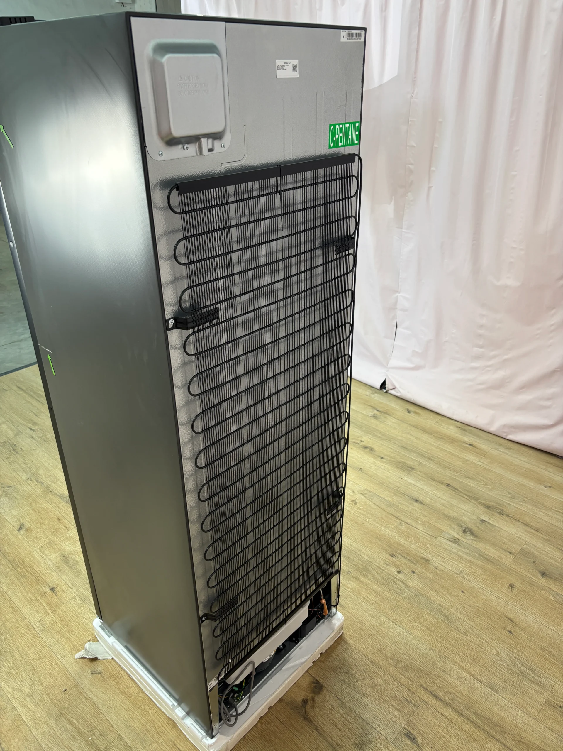BRANDT | Réfrigérateur 1 porte 359 L BFL8620NA – Image 4