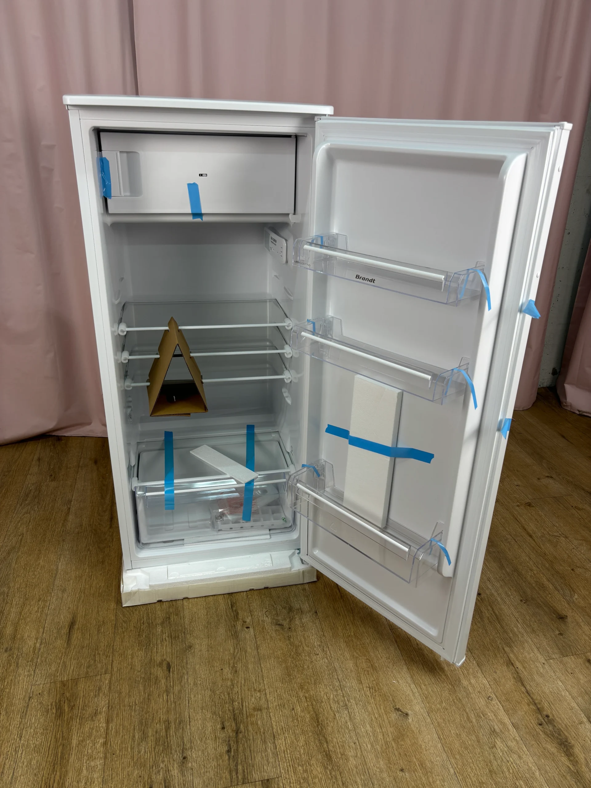 BRANDT | Réfrigérateur 1 porte 190 L BFS2254EW – Image 2