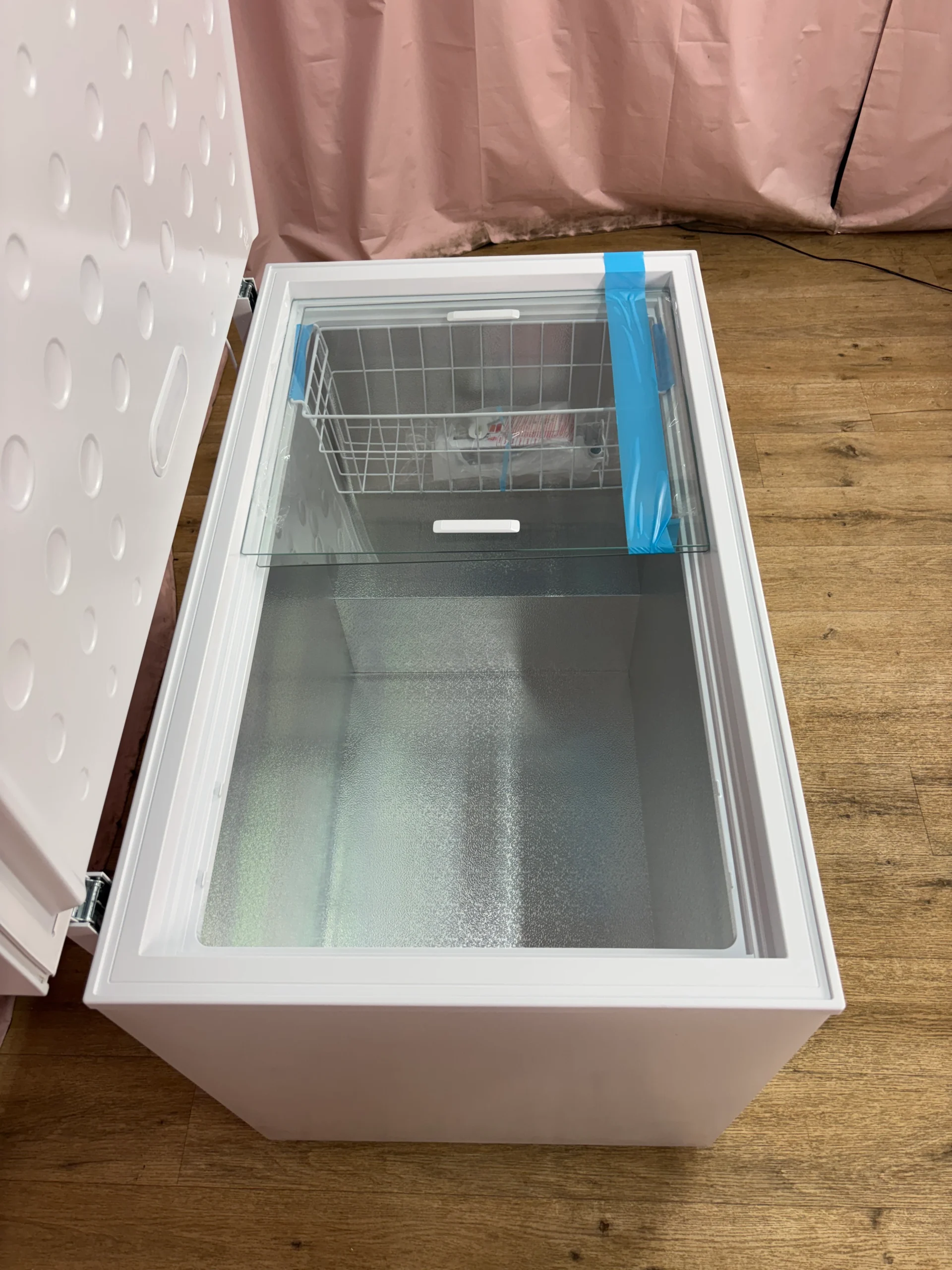 BRANDT | Congélateur coffre 301 L BFK301ESW – Image 3