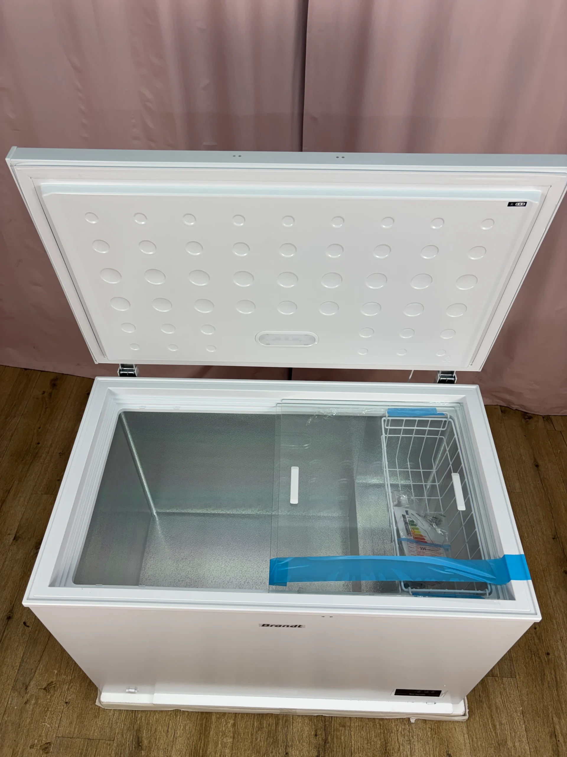 BRANDT | Congélateur coffre 301 L BFK301ESW – Image 2