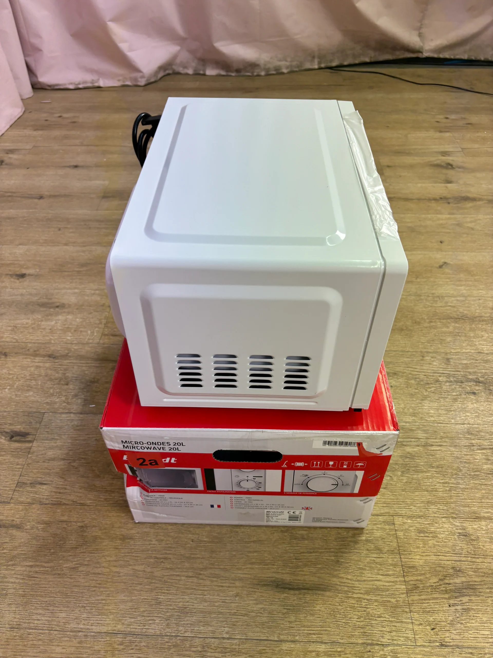 BRANDT | Micro-ondes 20 L SM2024W – Image 4