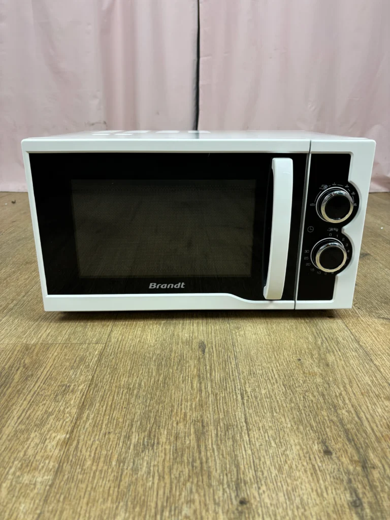 BRANDT | Micro-ondes 25 L SM2500W