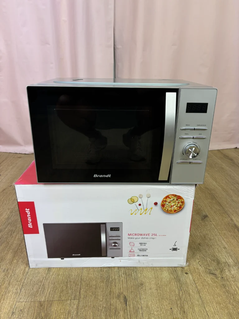 BRANDT | Micro-ondes 25 L GE2524BGM