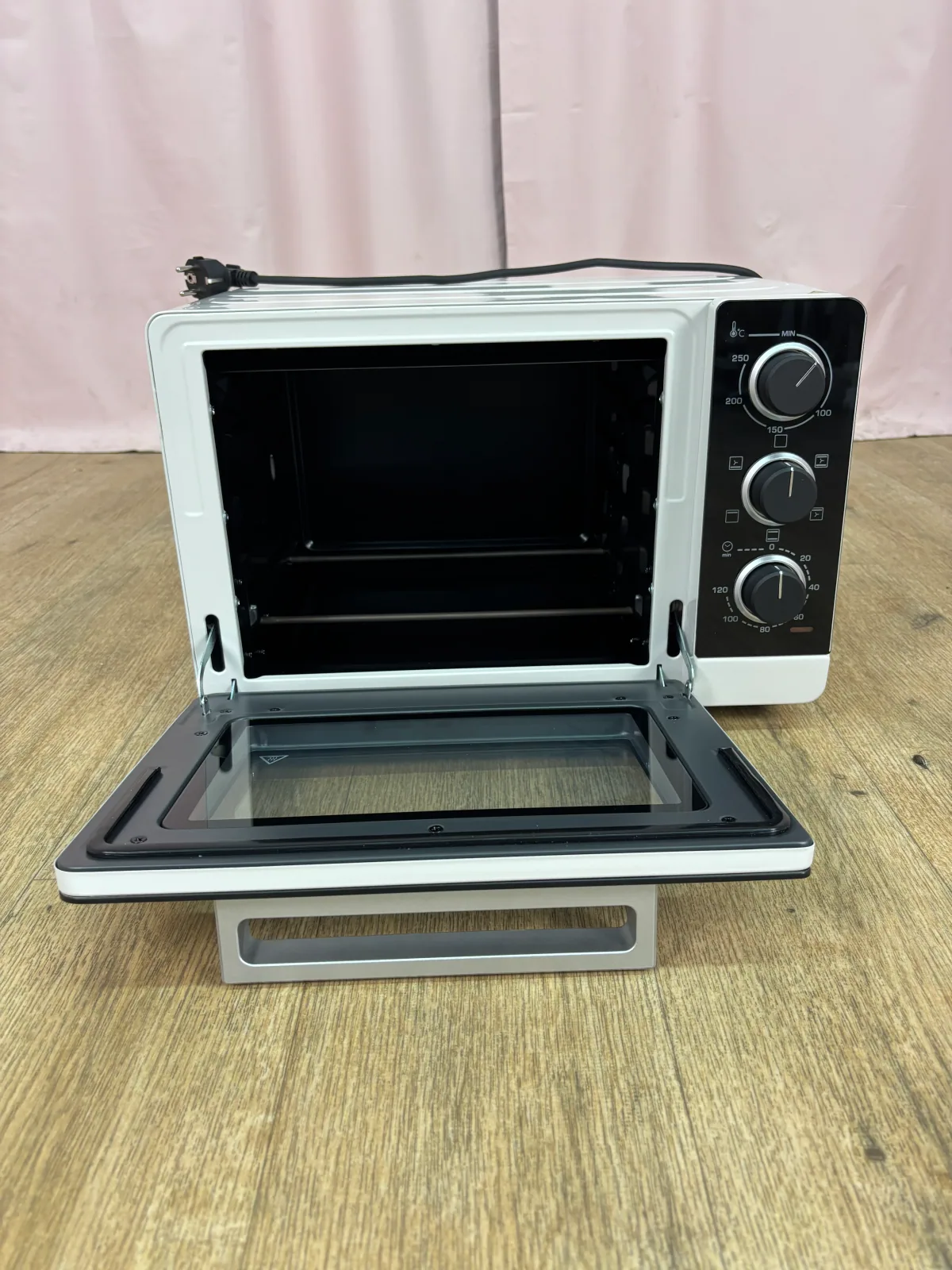 BRANDT | Four compact 26 L FC265MWST – Image 2