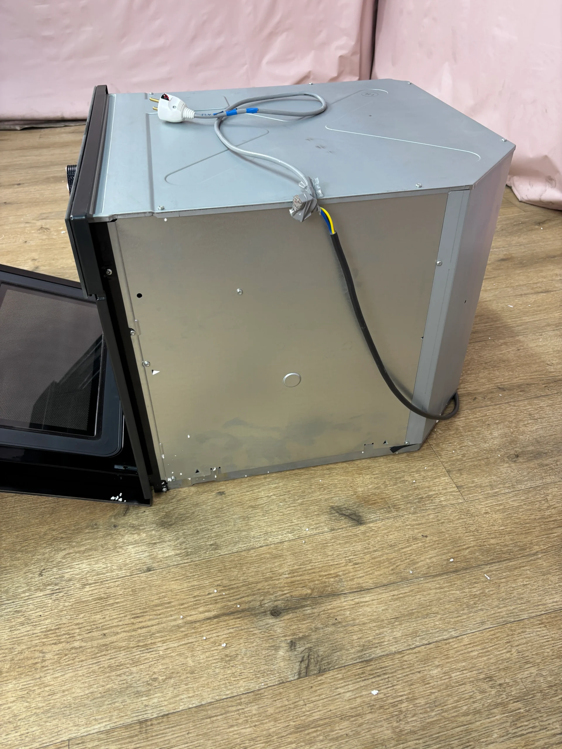 DE DIETRICH | Micro-ondes encastrable 40 L DKC4536H – Image 3