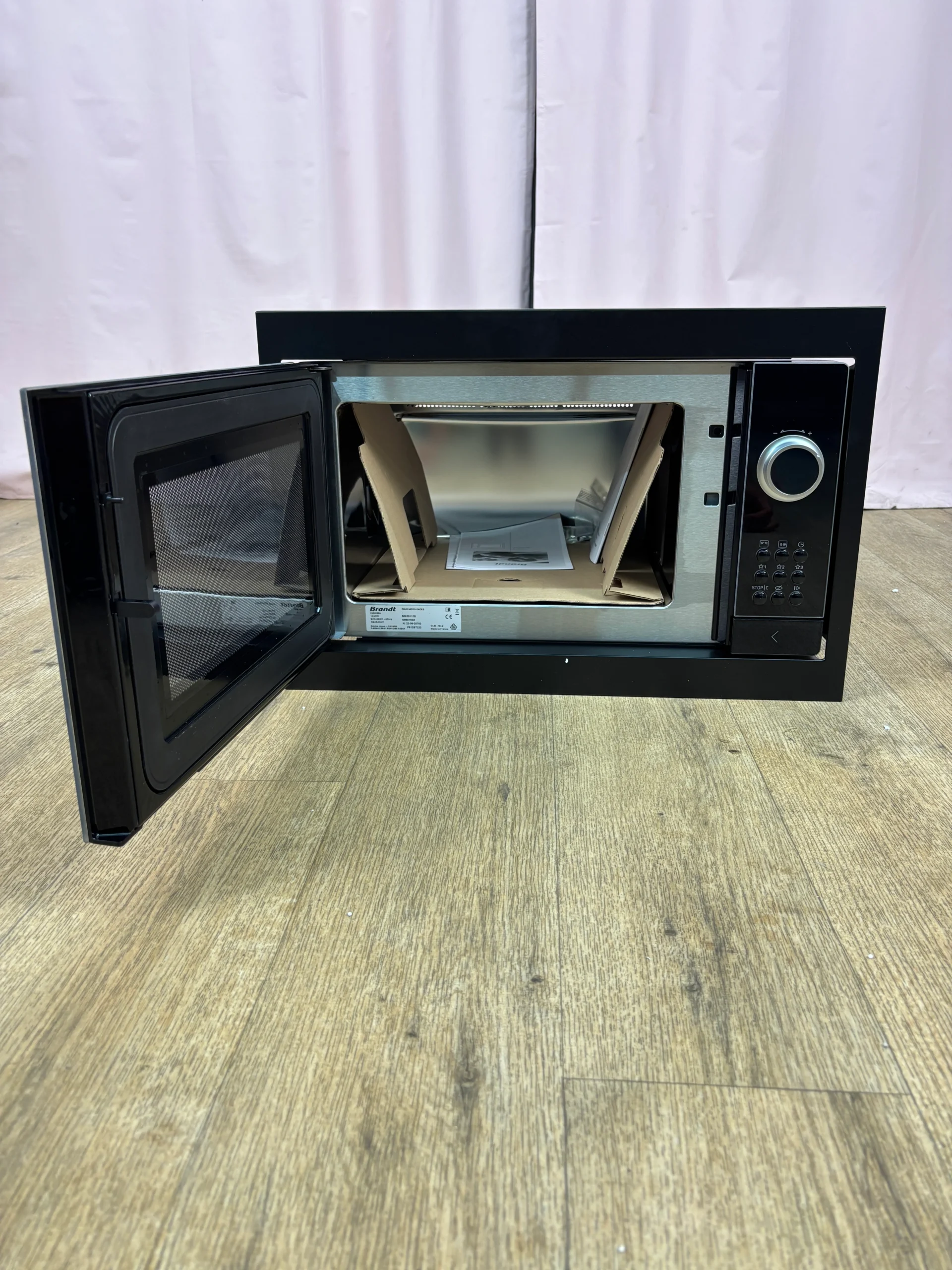 BRANDT | Micro-ondes encastrable 26 L Bms6115b2 (6) – Image 2