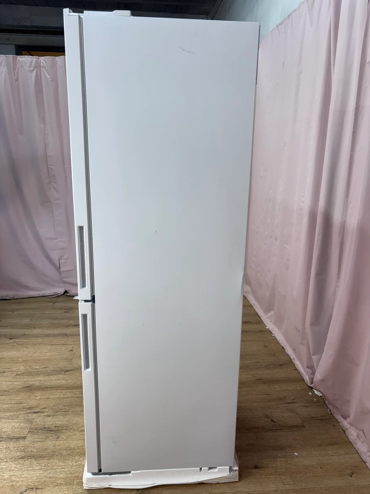 BRANDT | Réfrigérateur combiné 327 L Bfc8611ew – Image 3