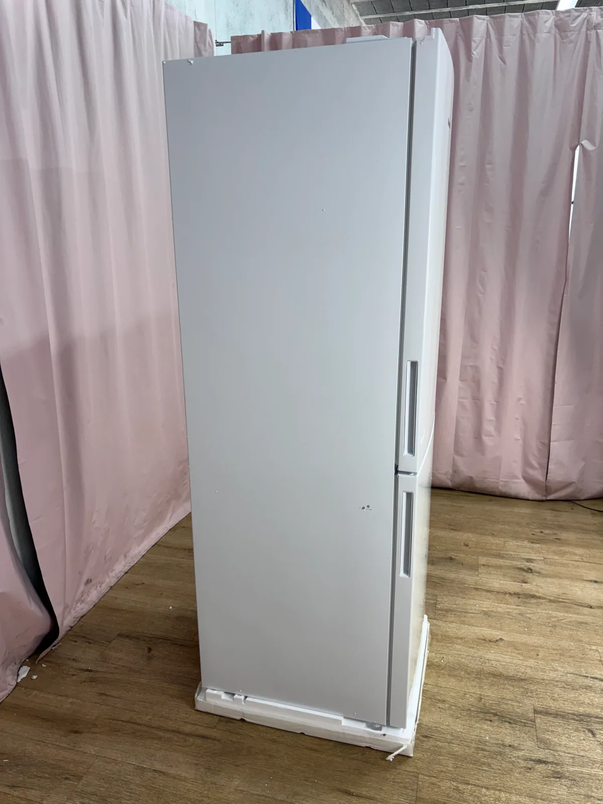 BRANDT | Réfrigérateur combiné 327 L Bfc8611ew – Image 4