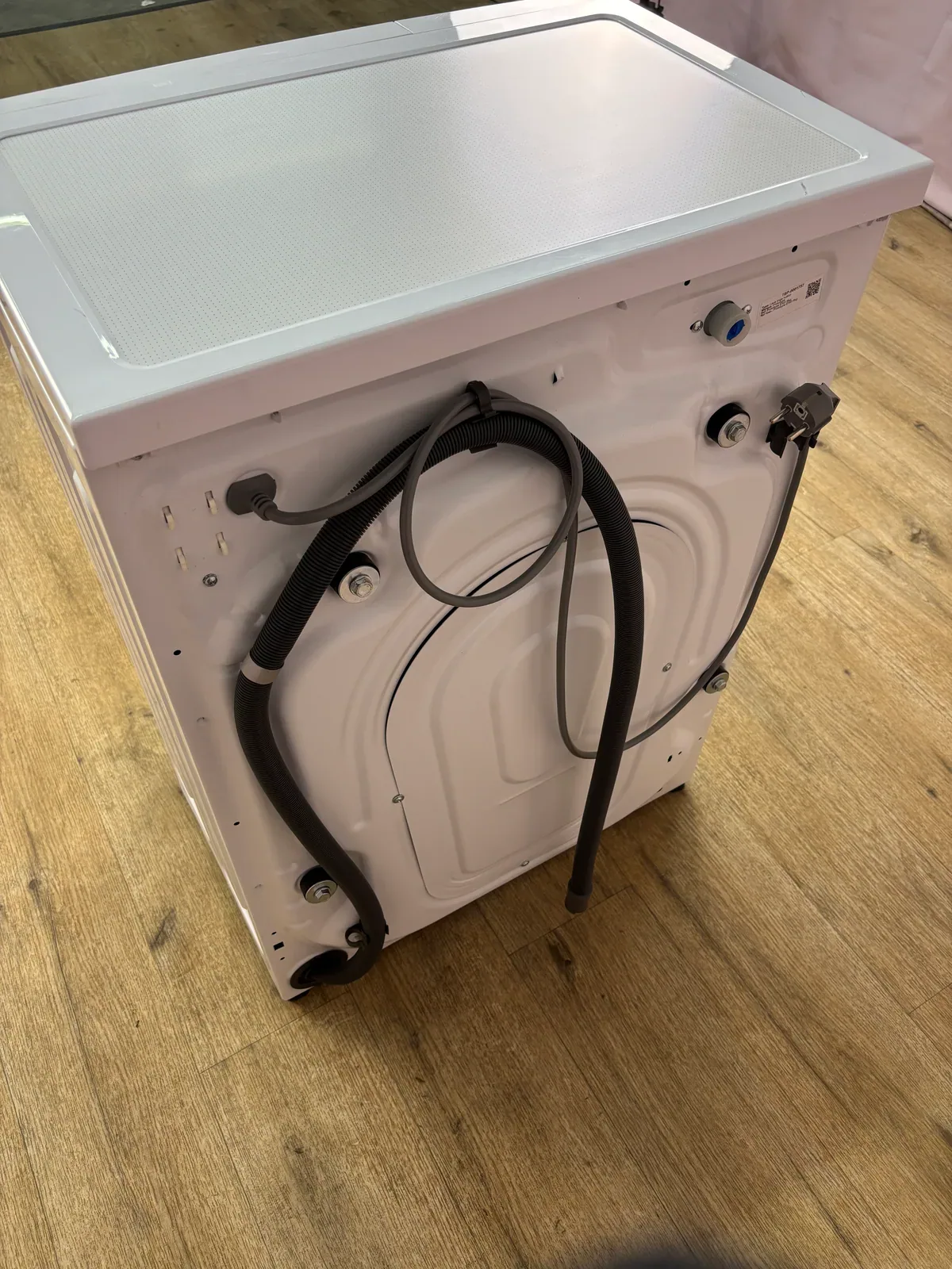 BRANDT | Lave linge hublot 6 kg Prototype ENG – Image 4