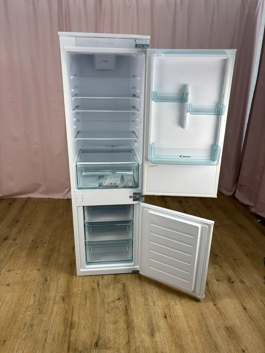 CANDY | Réfrigérateur encastrable 263 L CBL3518EVW – Image 2