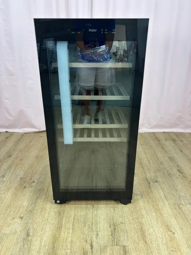 HAIER | Cave à vin 117 bouteilles WS120GA