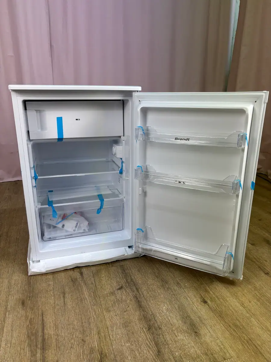 BRANDT | Réfrigérateur 1 porte 109 L BST551ESW – Image 2