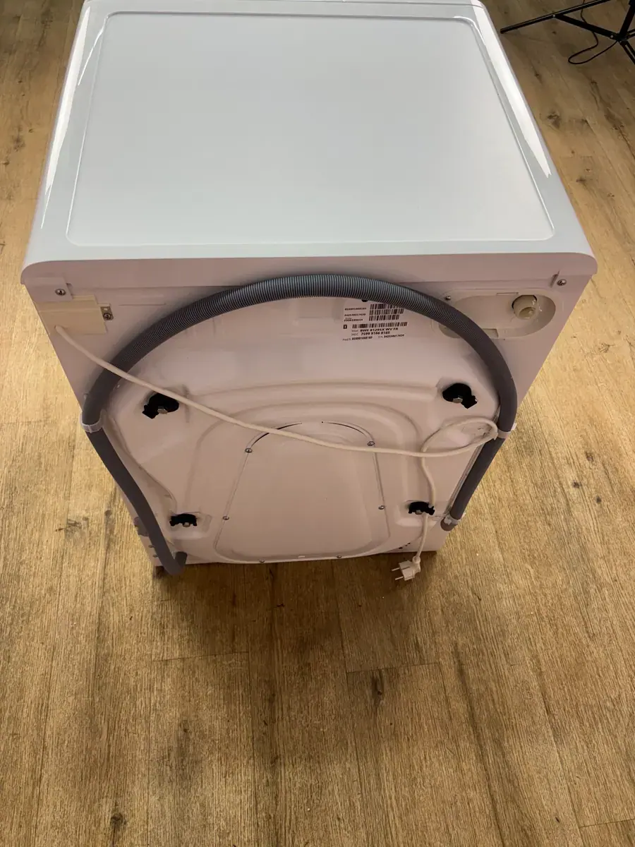 INDESIT | Lave linge hublot 8 kg BWE81295XWVFR – Image 4