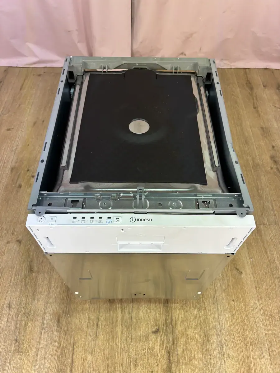 INDESIT | Lave-vaisselle encastrable / intégrable 10 couverts IN2IKE107 – Image 6