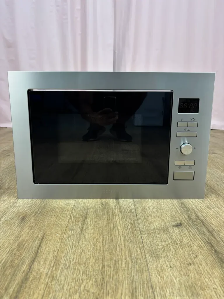 SMEG | Micro-ondes encastrable 25 L FMI425X