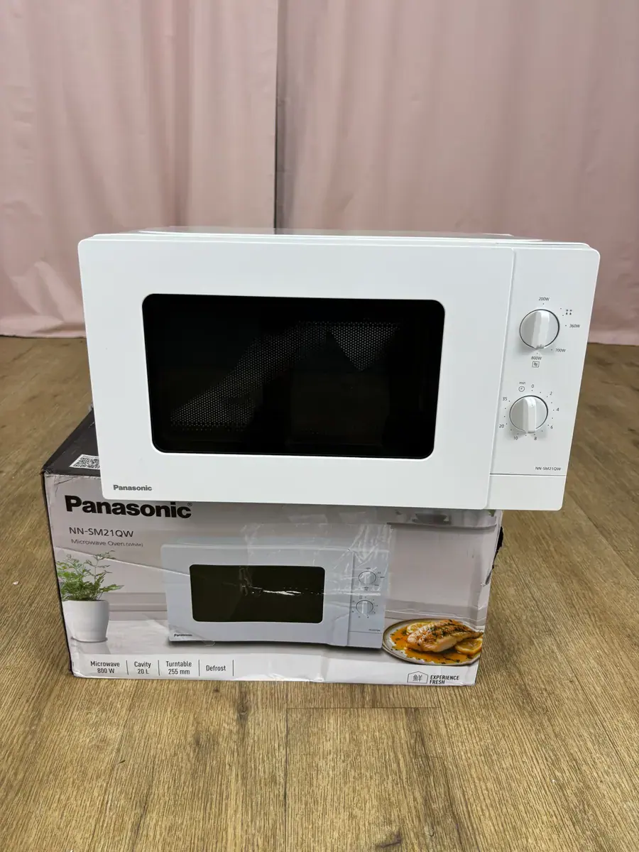 PANASONIC | Micro-ondes 20 L NN-SM21QWEPG