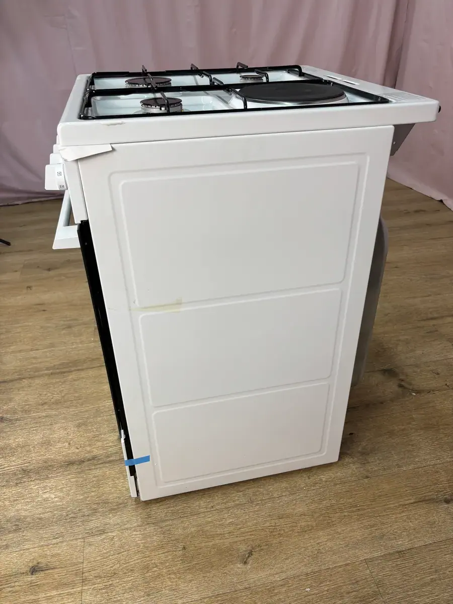 ELECTROLUX | Cuisinière 57 L LKM624022W – Image 3