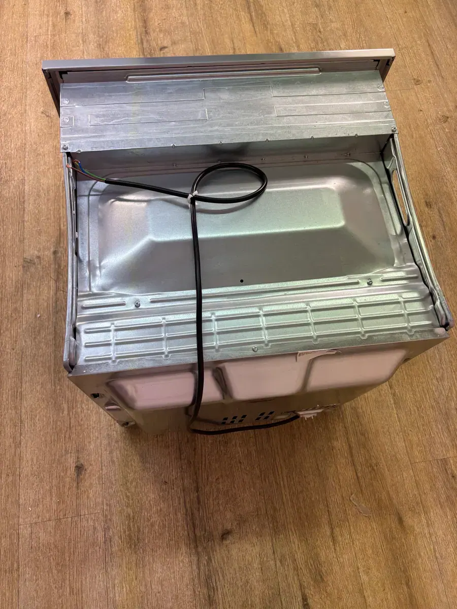 ELECTROLUX | Four encastrable 65 L EOF4P46BX – Image 5