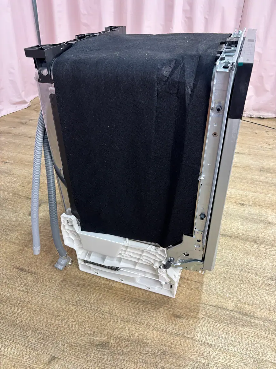 HISENSE | Lave-vaisselle encastrable / intégrable 14 couverts HV662A65 – Image 4
