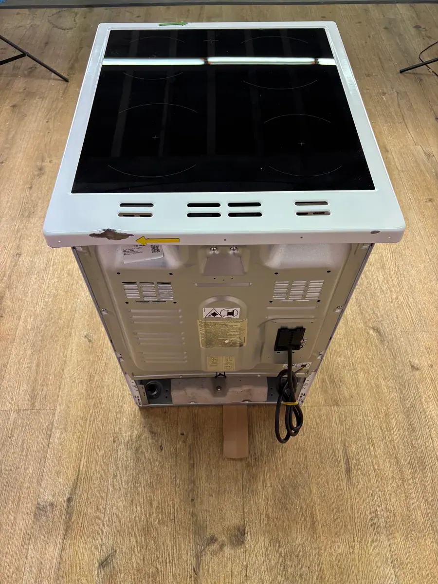 BEKO | Cuisinière 60 L FSS57000GW – Image 5