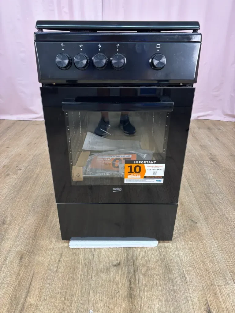 BEKO | Cuisinière 68 L FSG522DBC