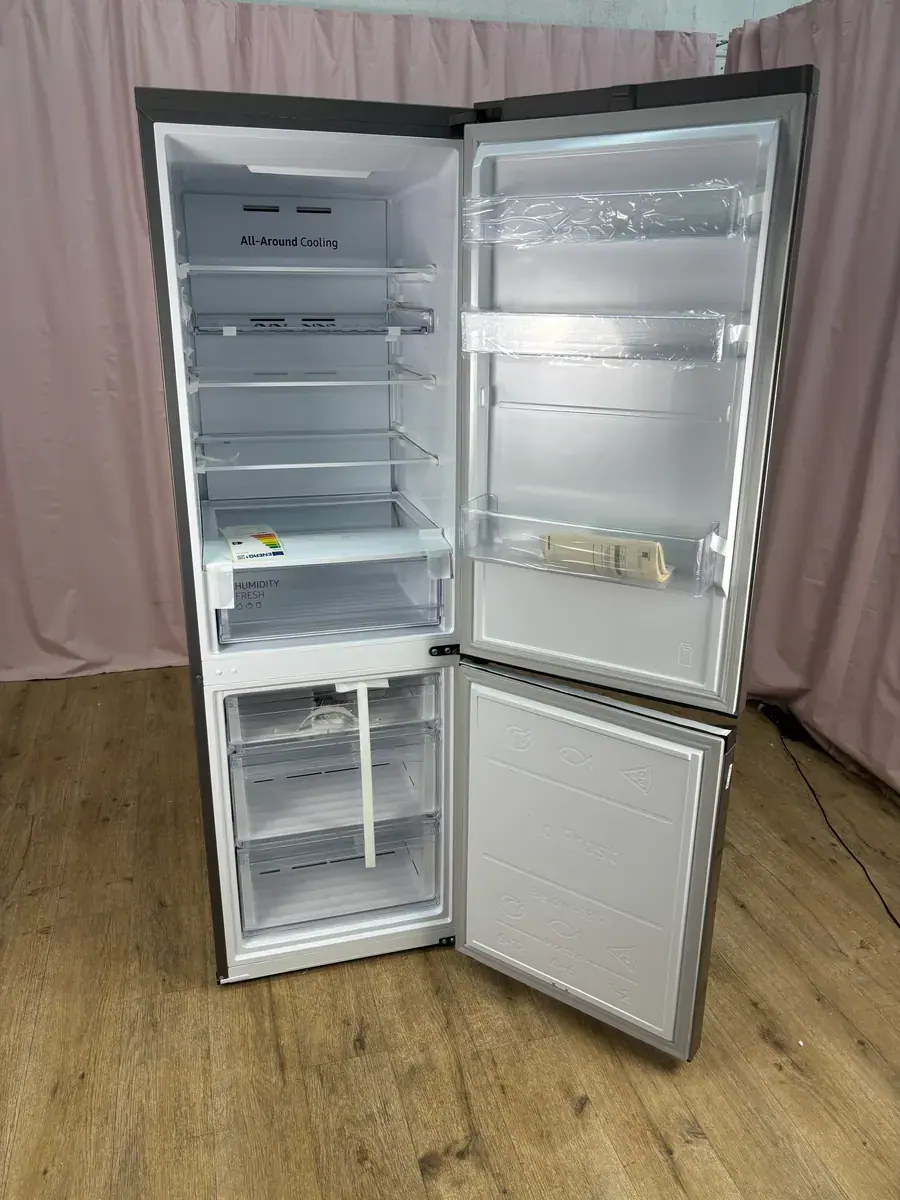SAMSUNG | Réfrigérateur combiné 344 L RB34C602DSA – Image 2