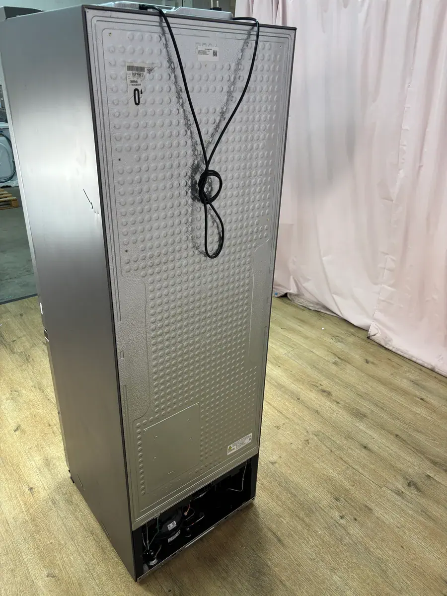 SAMSUNG | Réfrigérateur combiné 344 L RB34C602DSA – Image 5