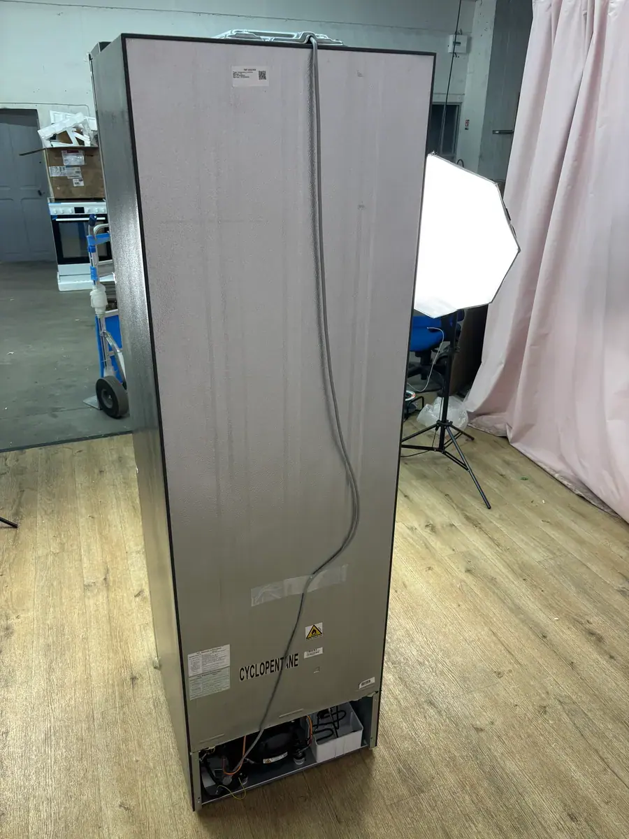 TCL | Réfrigérateur combiné 282 L RF282BSE0 – Image 5