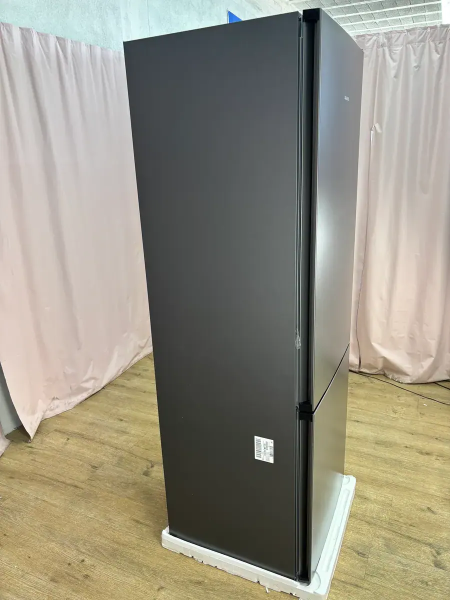 SIEMENS | Réfrigérateur combiné 440 L KG49NVXDG – Image 4