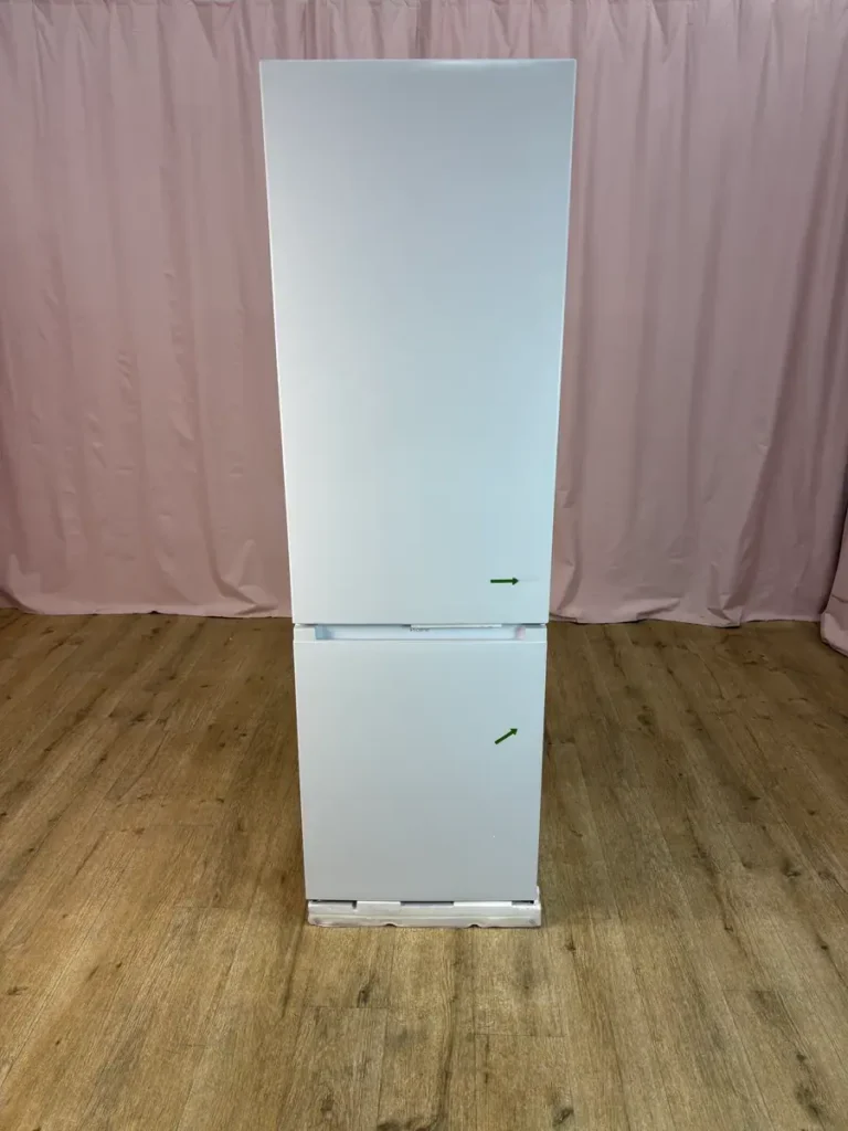 PROLINE | Réfrigérateur combiné 269 L PLC267WH
