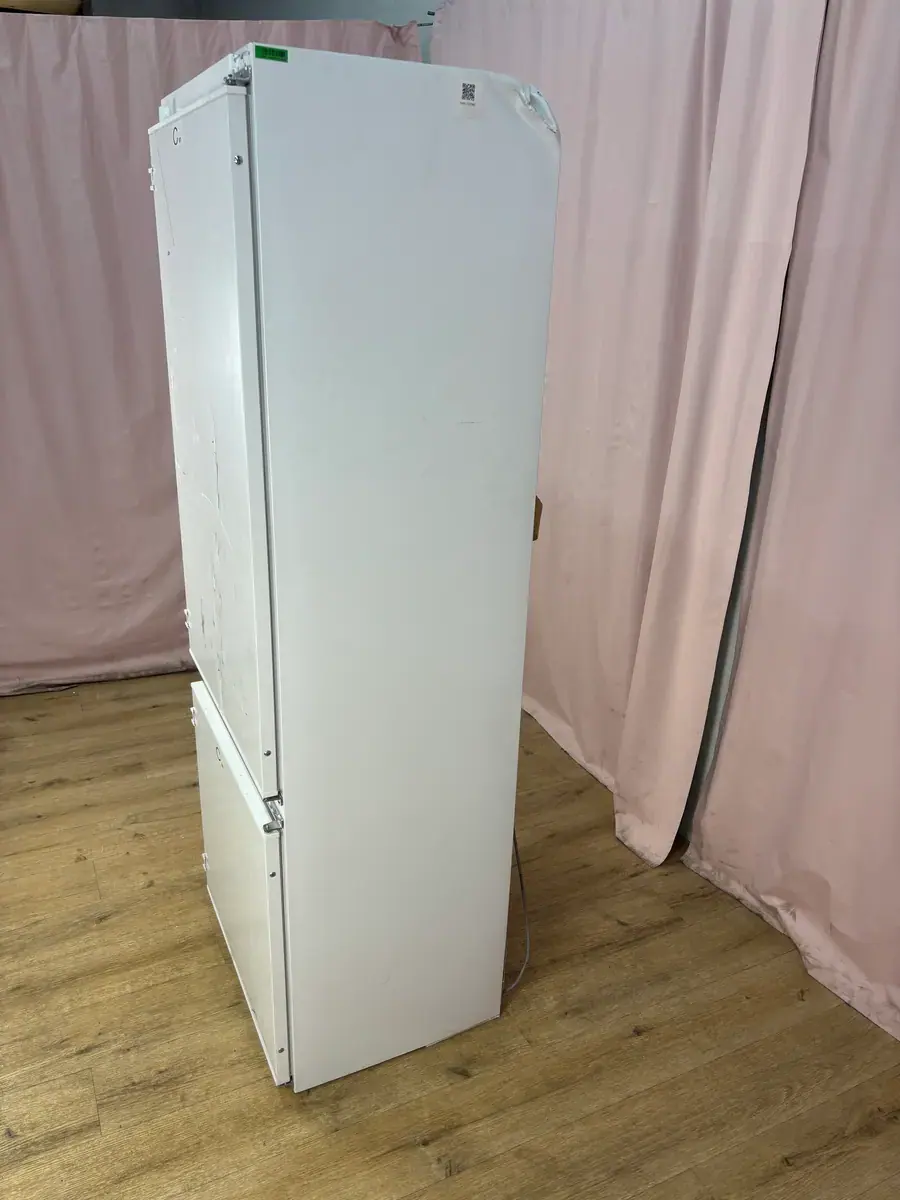 HAIER | Réfrigérateur encastrable 400 L HBW7719C – Image 3