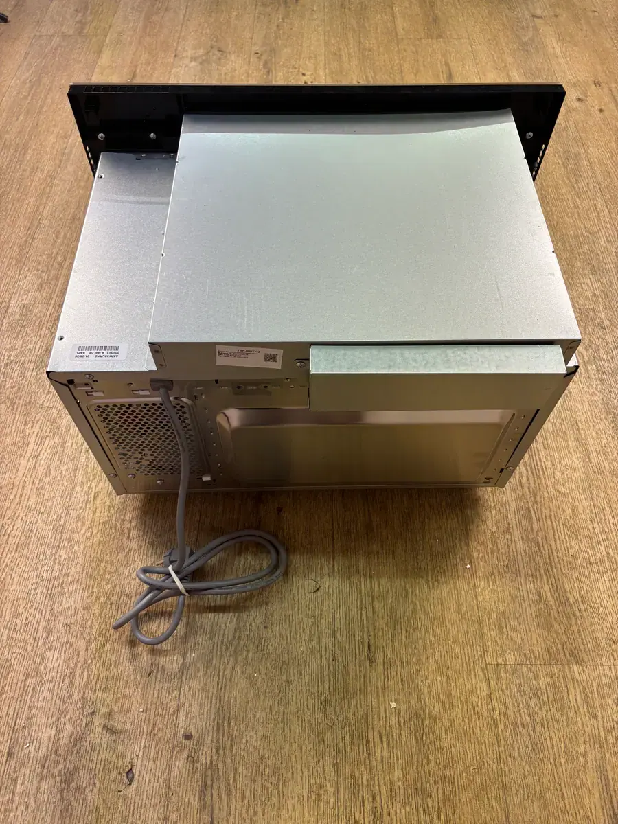 ELECTROLUX | Micro-ondes encastrable 26 L LMF4263TET – Image 4